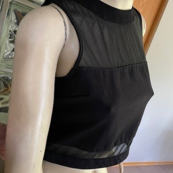 GUESS CROP TOP - BLACK SHEER/SOLID Sleeveless, Zip Up Back, Trendy, Size Small - Picture 4 of 15